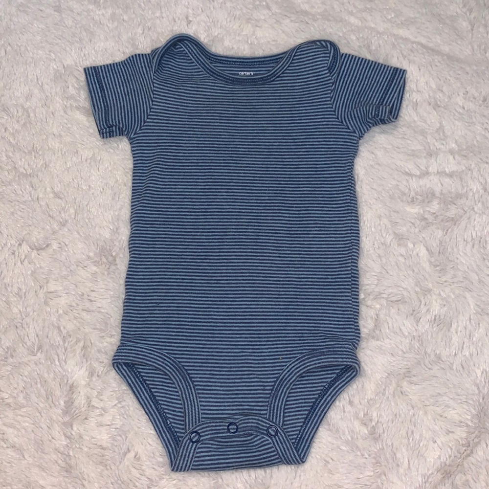 (3 for $10) Carter’s blue stripped 6 month bodysuit